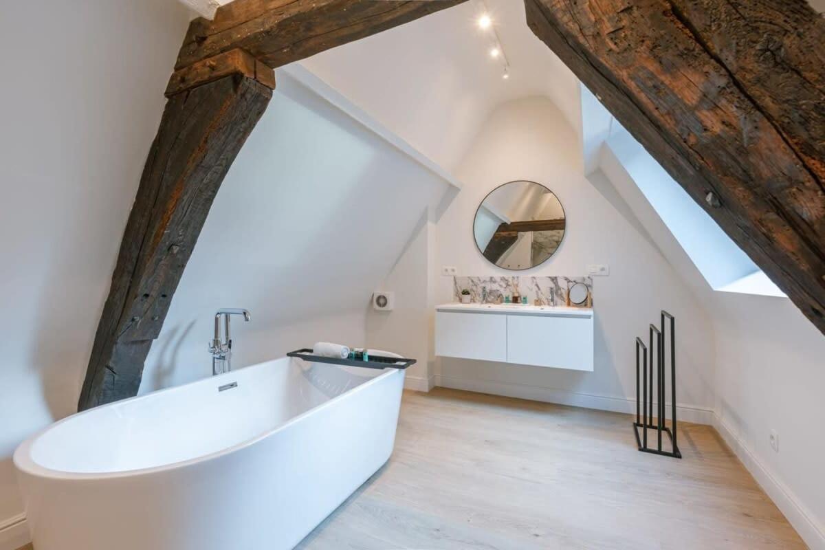 Huswell - Modern Apartment On Top Location In Antwerpen Ngoại thất bức ảnh
